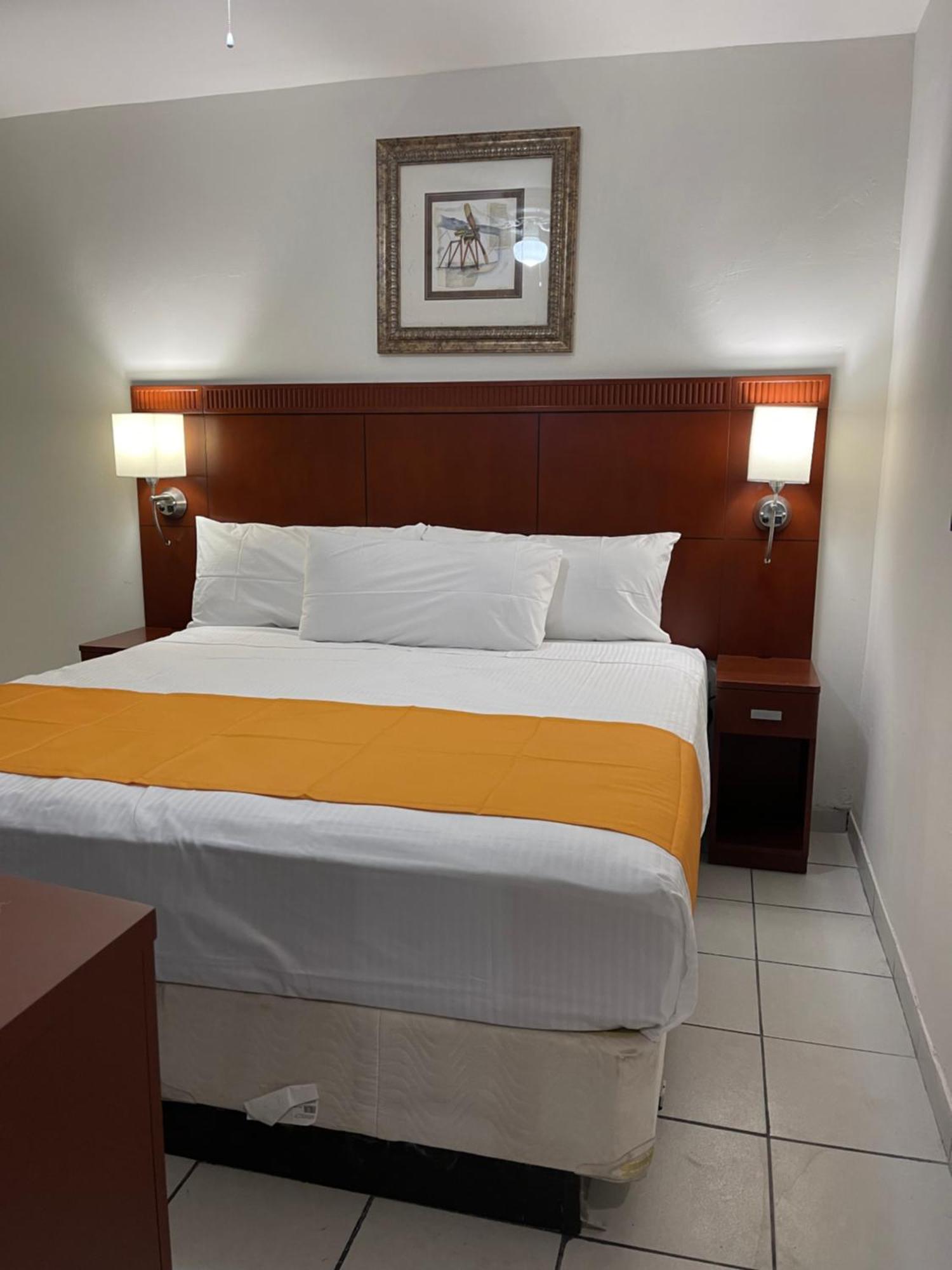 Hotel Las Palmas La Paz Bagian luar foto