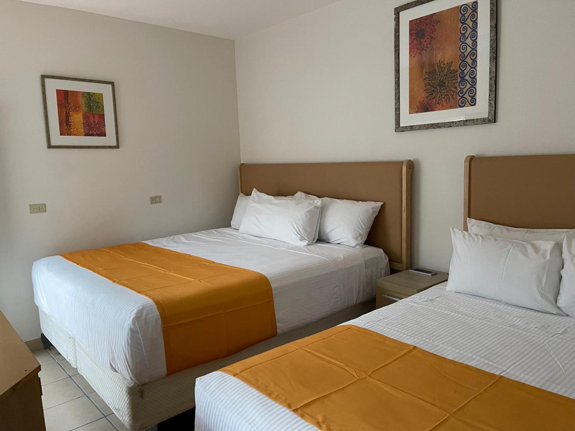 Hotel Las Palmas La Paz Bagian luar foto