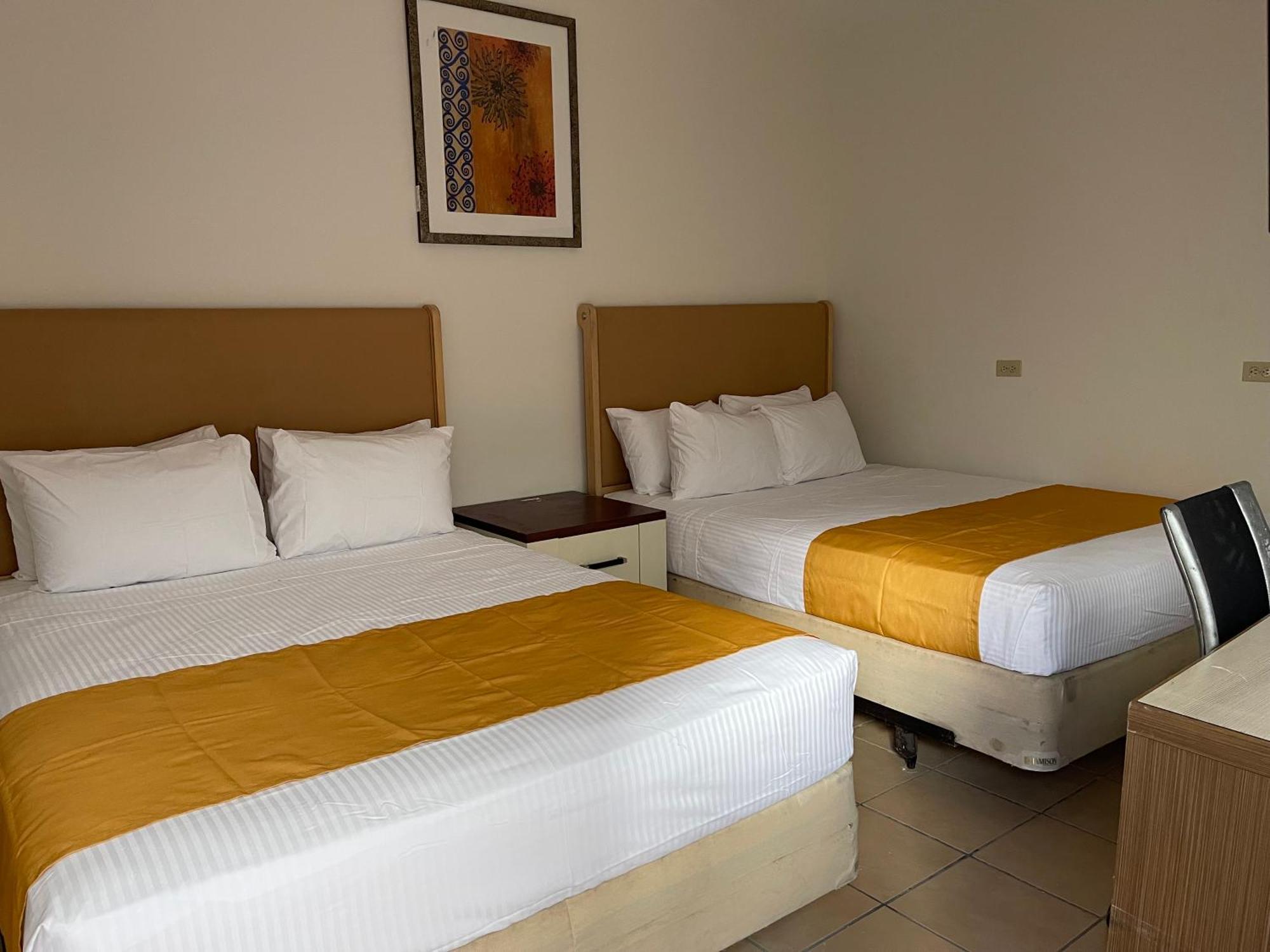 Hotel Las Palmas La Paz Bagian luar foto