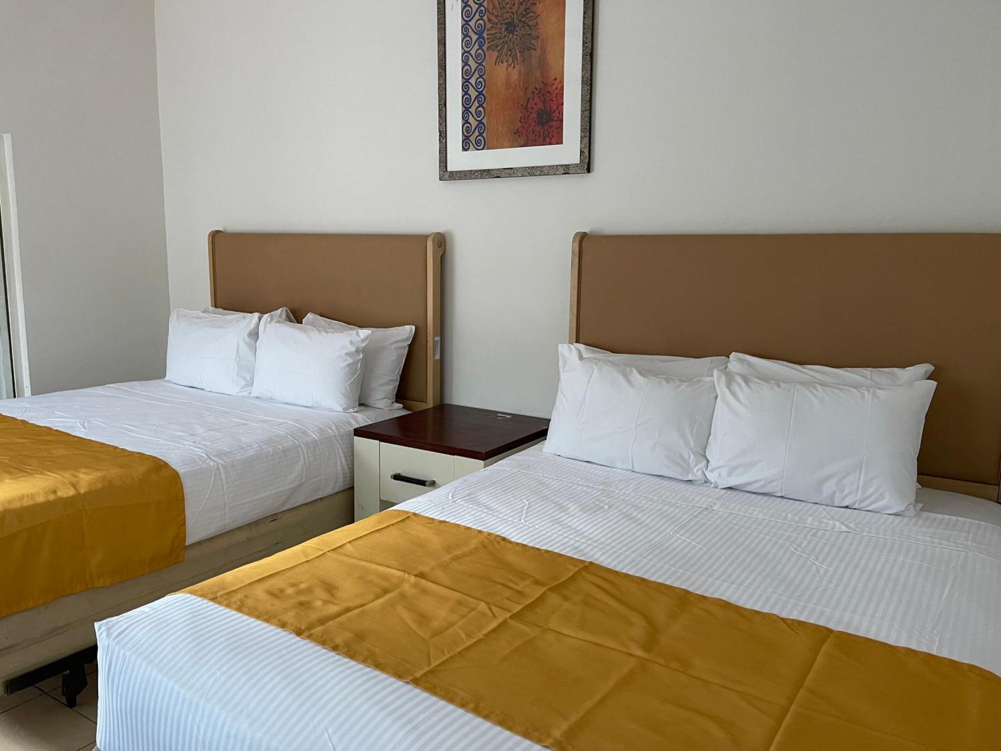 Hotel Las Palmas La Paz Bagian luar foto