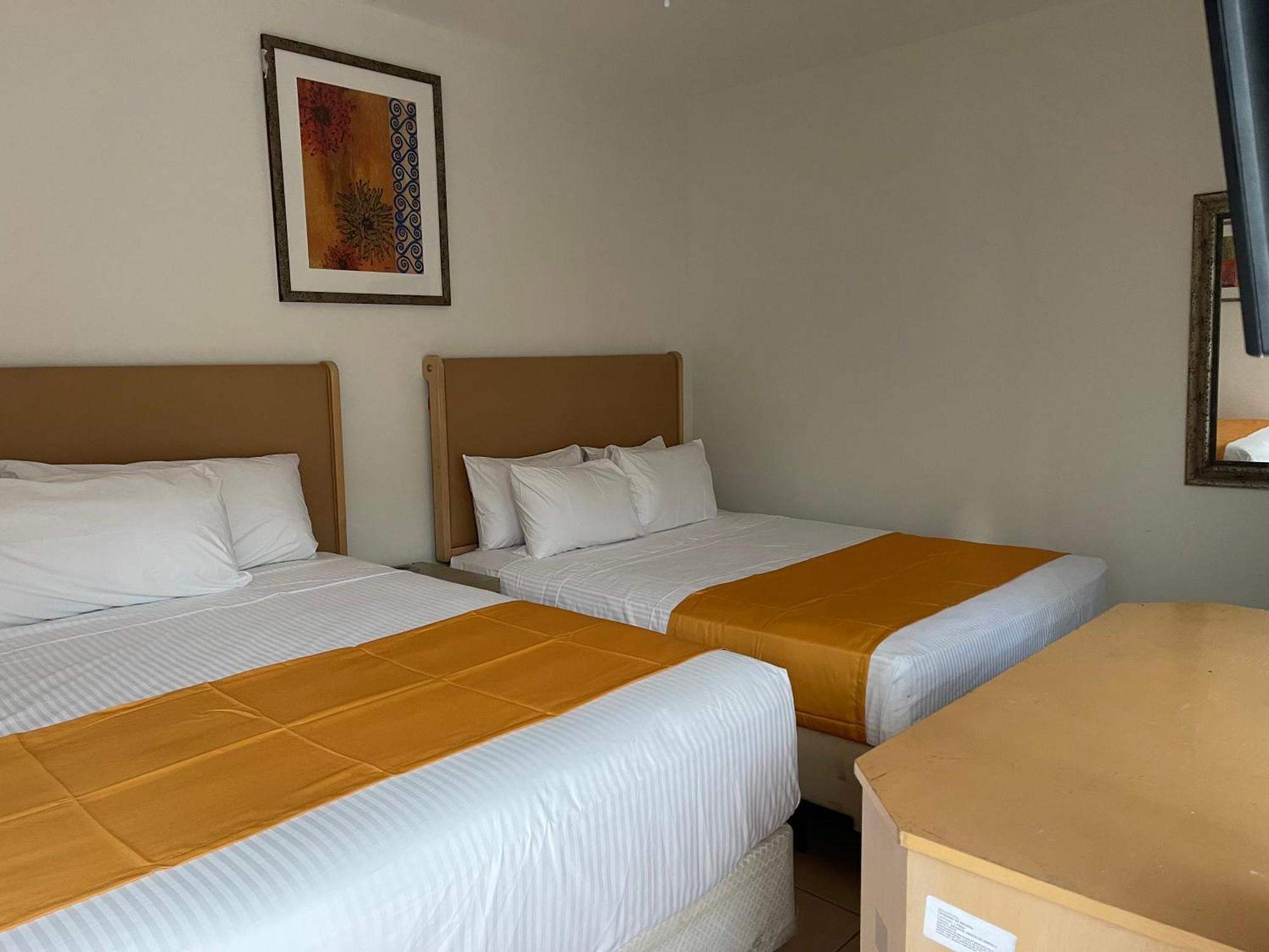 Hotel Las Palmas La Paz Bagian luar foto