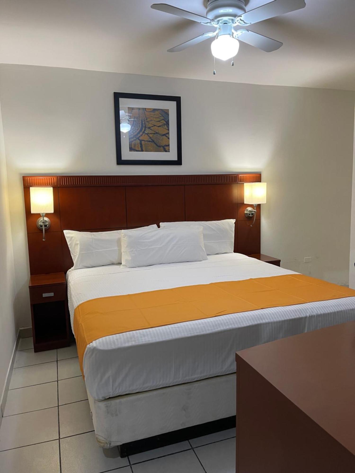 Hotel Las Palmas La Paz Bagian luar foto