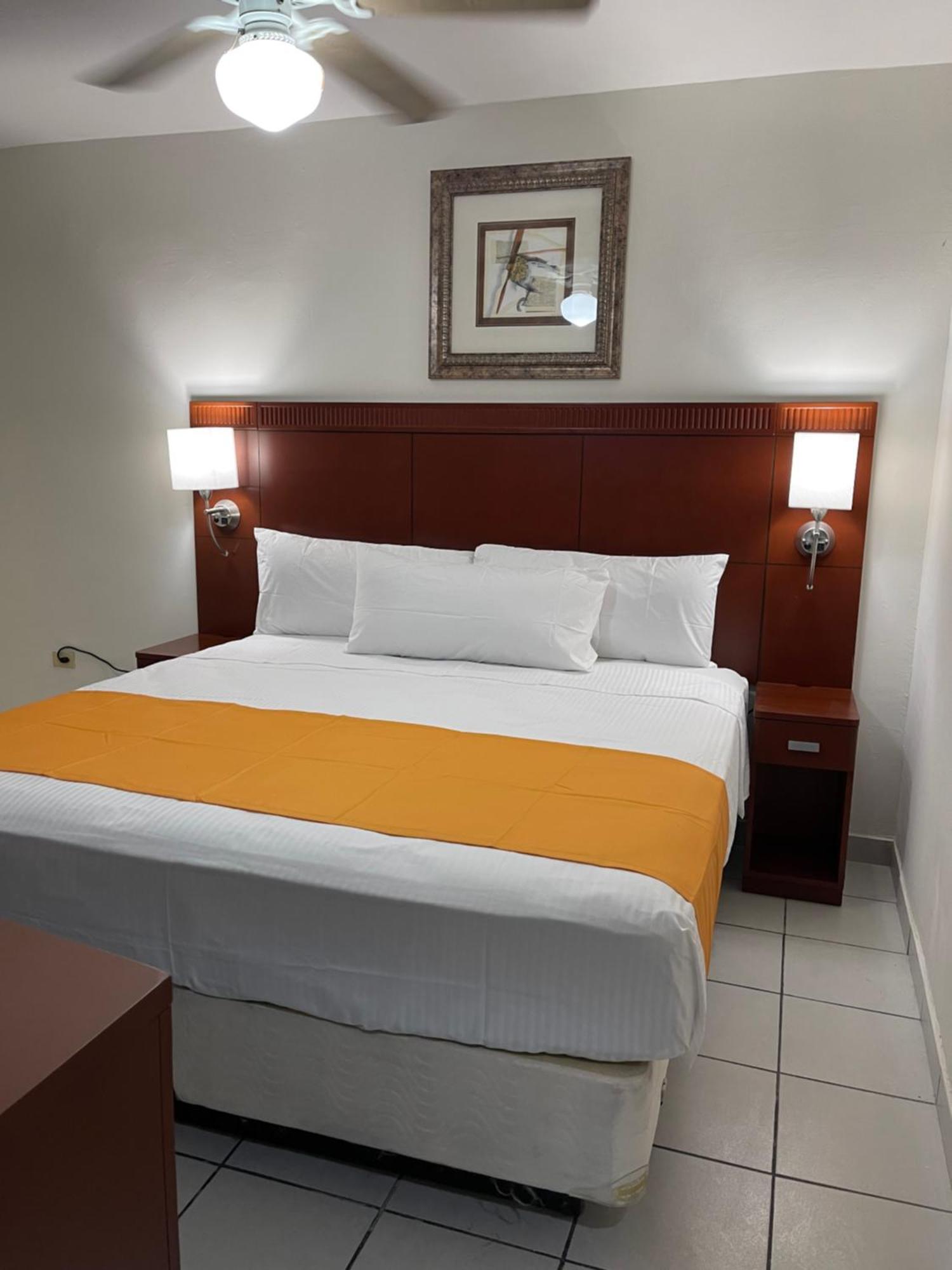 Hotel Las Palmas La Paz Bagian luar foto