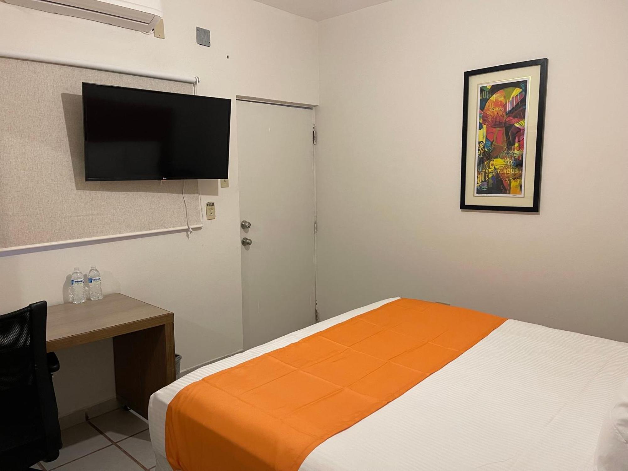 Hotel Las Palmas La Paz Bagian luar foto